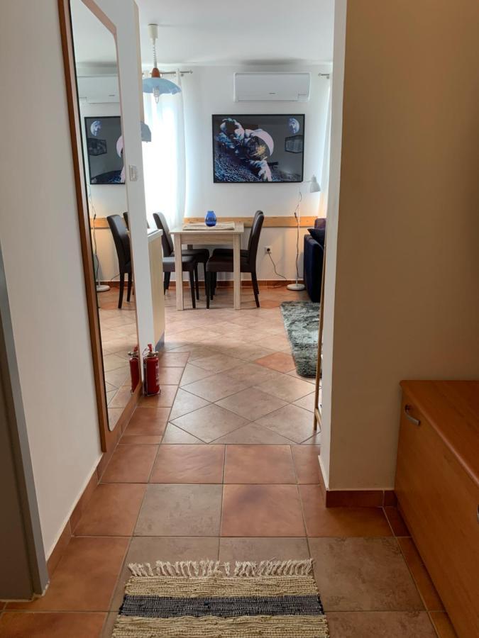 Apartments Mat Novalja Εξωτερικό φωτογραφία
