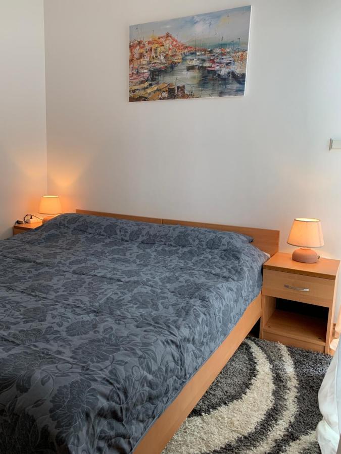 Apartments Mat Novalja Εξωτερικό φωτογραφία