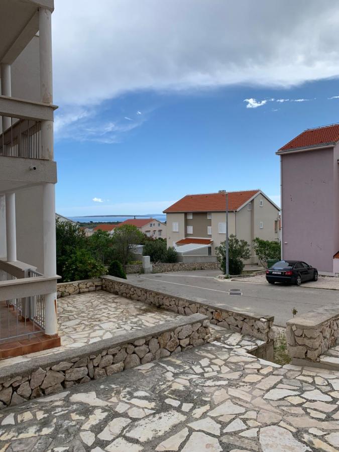 Apartments Mat Novalja Εξωτερικό φωτογραφία