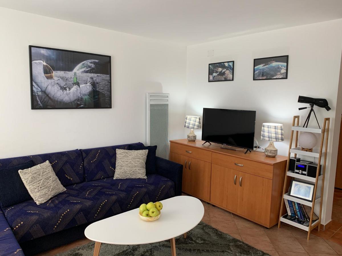 Apartments Mat Novalja Εξωτερικό φωτογραφία